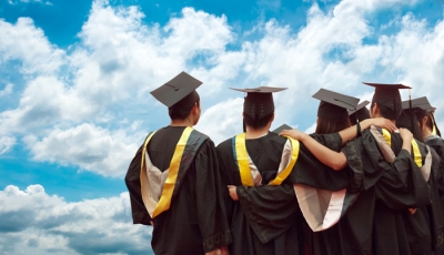 کانادا تمایل دارد دارندگان ویزای دانشجویی مقیم دائم شوند