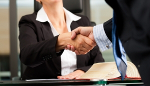 انتخاب وکیل مهاجرت به کانادا